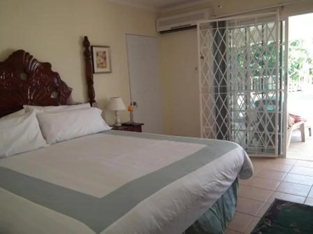 מונטגו ביי Sugarmill Bed & Breakfast 3*, מונטגו ביי